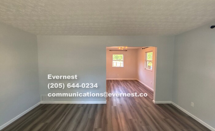 Building Photo - 6642 Glacier Ave