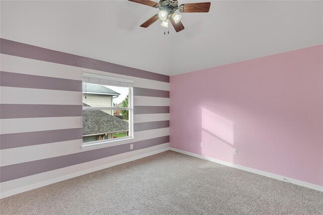 Building Photo - 4204 Fairmeadow Dr