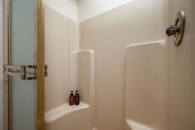 Building Photo - 47 Valle Grande Trail N