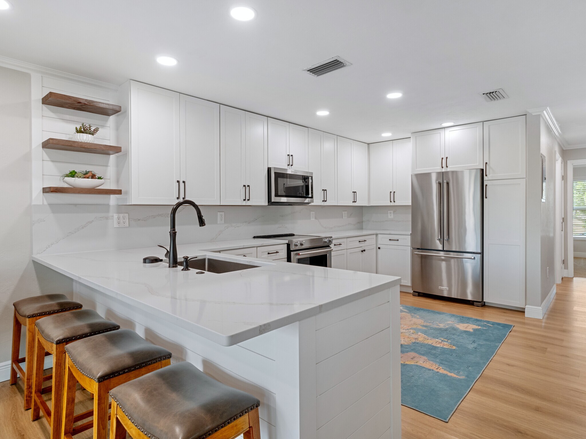 Building Photo - 4105 SE 19th Pl