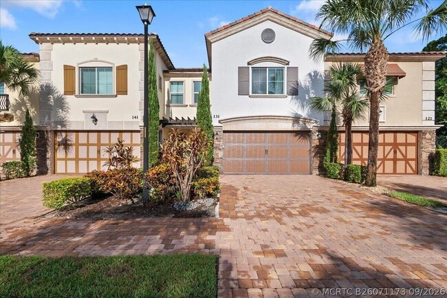 Building Photo - 131 Sword Fern Pl