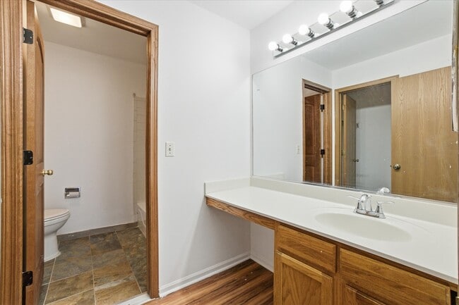 Building Photo - 22206 W Niagara Trail