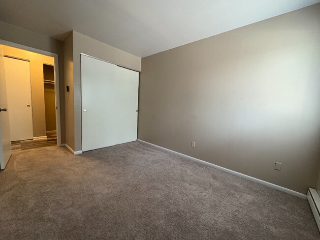 Building Photo - 1510 Spruce Ave