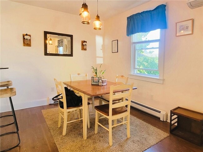 Building Photo - 18 Palmer St