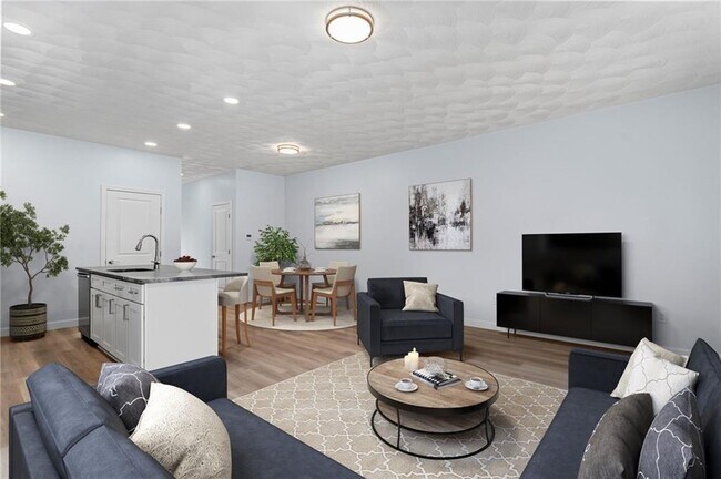 Building Photo - 47 Windsor Rd