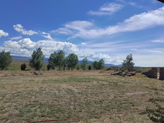 Building Photo - 256 E Fork Big Sandy Rd