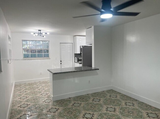 Building Photo - 3081 NW 94th St