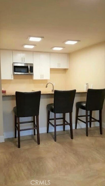 Building Photo - 225 N Rose St