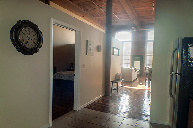 Interior Photo - Victoria Riverside Lofts