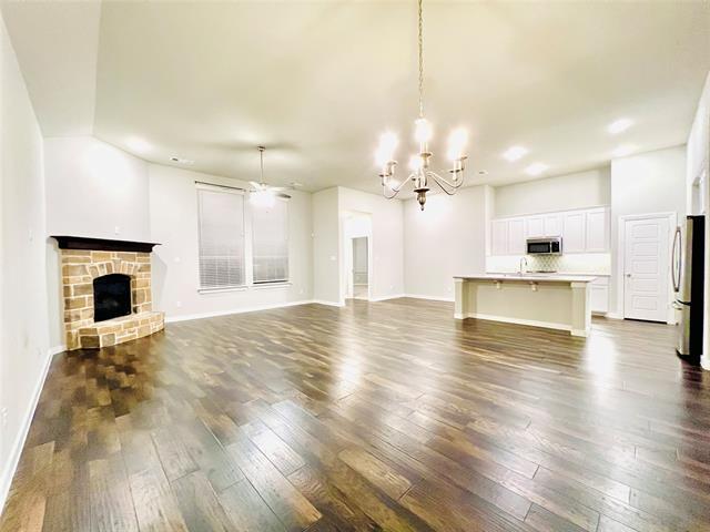 Building Photo - 1309 Swan Trl