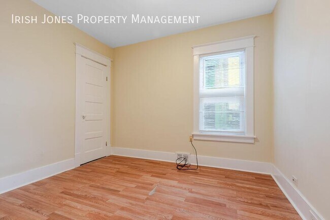 Building Photo - 239 Crowley Ave