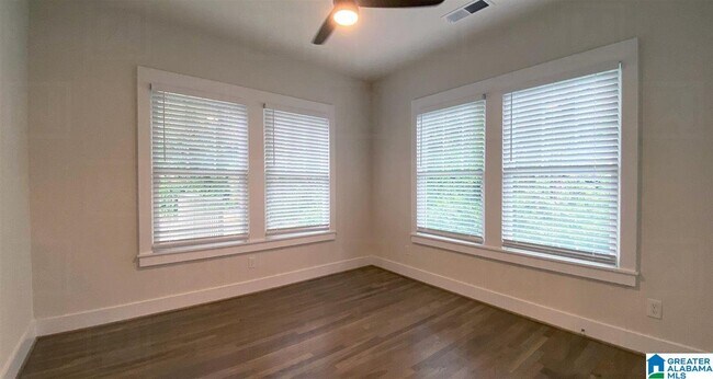 Building Photo - 4019 Glenwood Ave