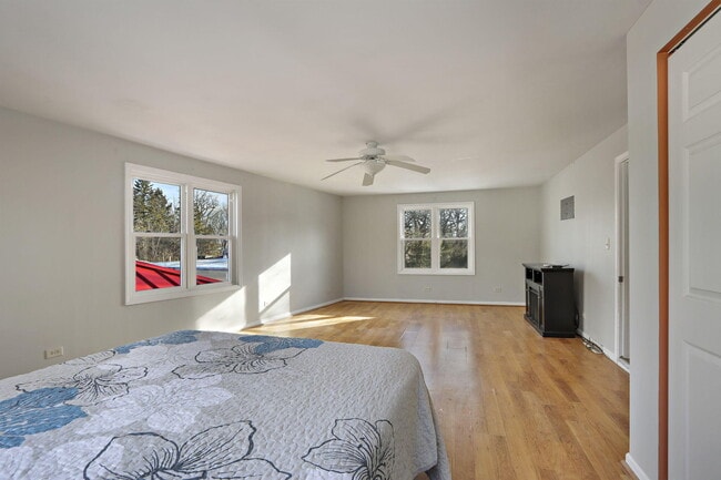 Building Photo - 1342 Lucille Ave