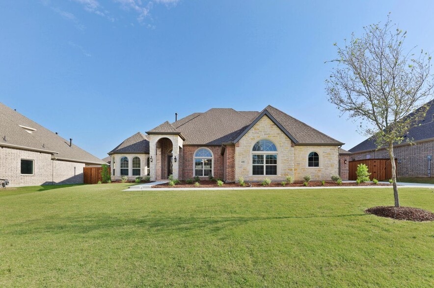 Building Photo - 601 Winslow Ln