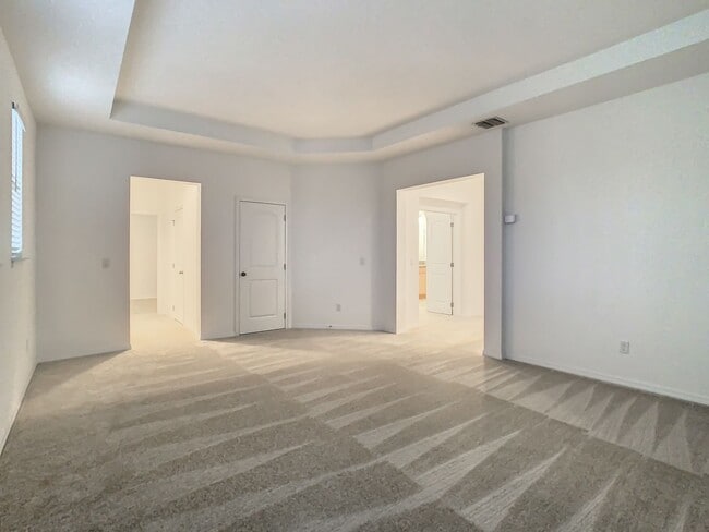 Building Photo - 5 Bedroom at Windstone at Heart of Winderm...