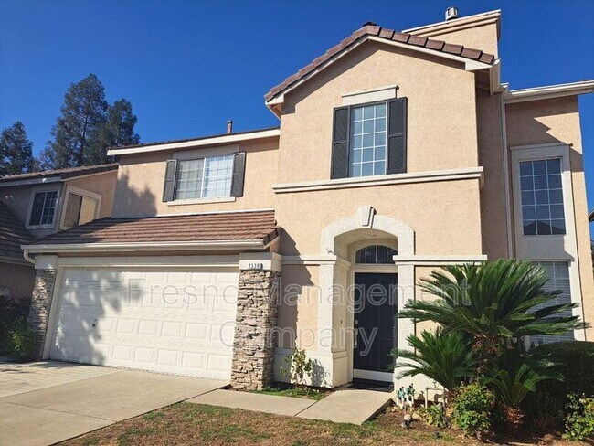 Building Photo - 7530 N Trellis Cir