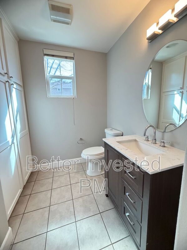 Building Photo - 2455 Prairie Ln