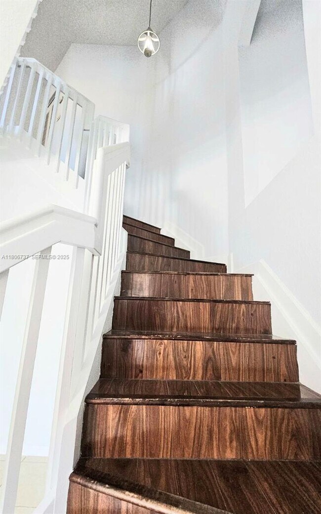 Building Photo - 3252 NW 103rd Pl