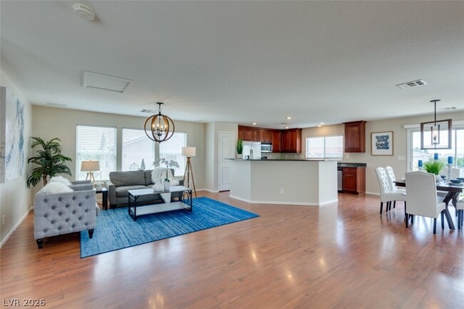 Building Photo - 304 Windsor Ridge Ave