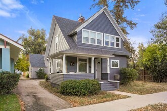 Building Photo - Charming Home Near Colorado College – Walk...