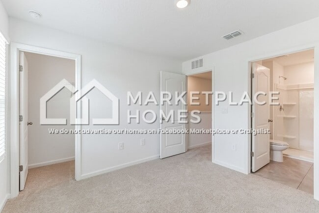 Building Photo - 159 Sage Br St