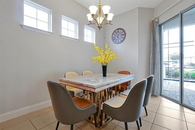 Building Photo - 297 Captiva Dr