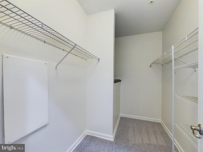 Building Photo - 6479 Jack Linton Dr S