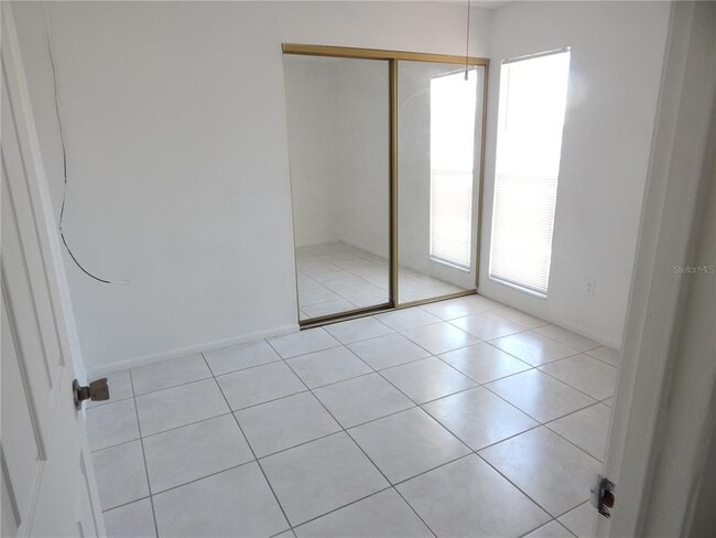 Building Photo - 36 E Country Cove Way