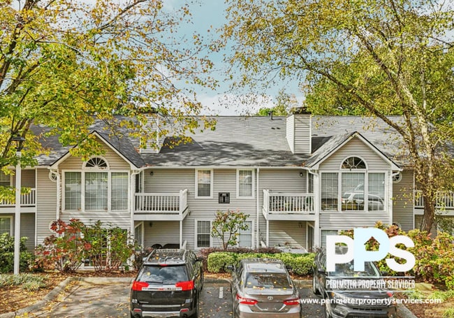 Building Photo - 801 Countryside Pl