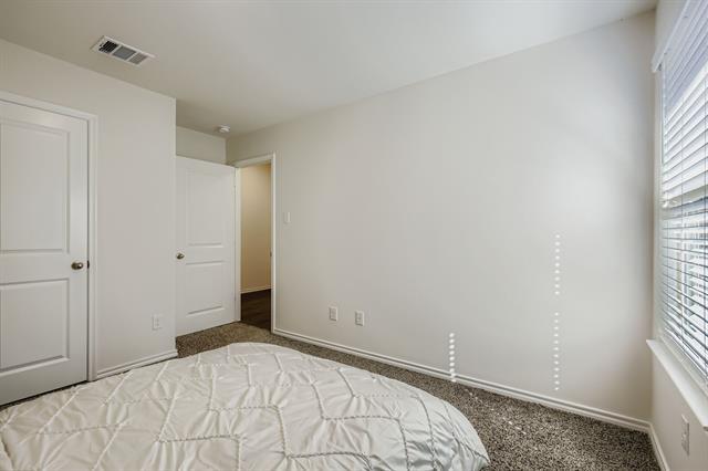 Building Photo - 2940 Goodrich St