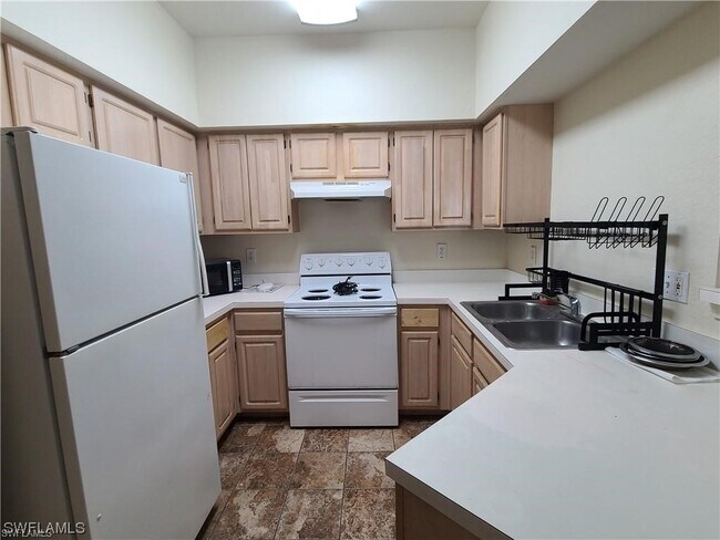 Building Photo - 23580 Walden Center Dr