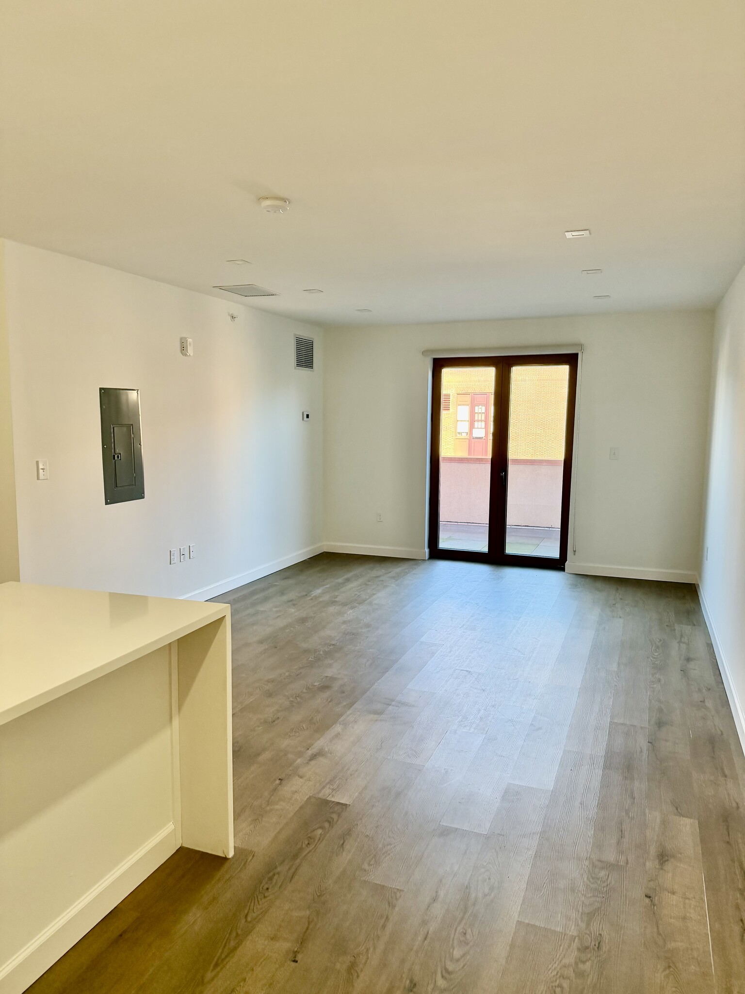 Building Photo - 7 North St