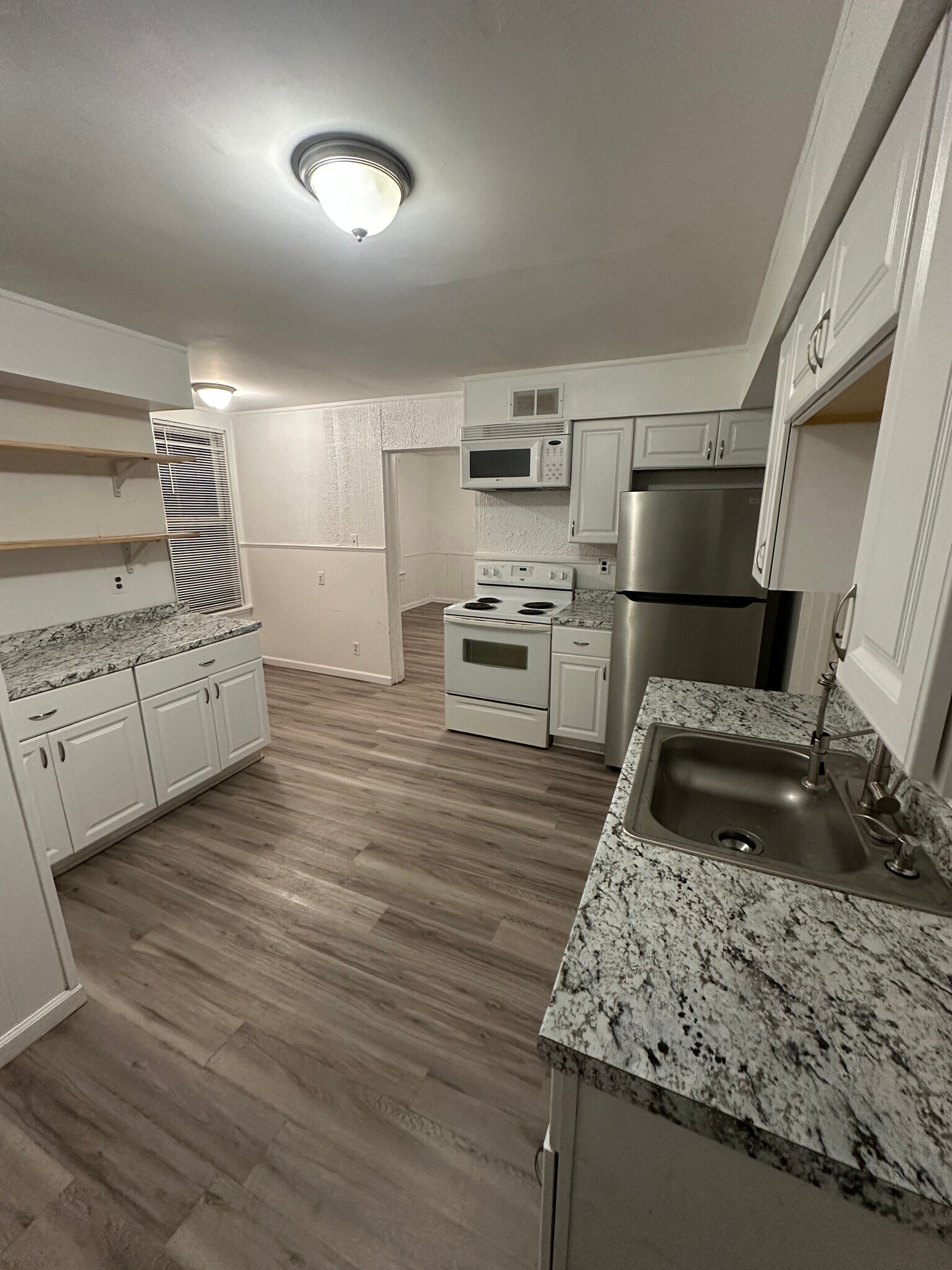 Kitchen - 609 11th St