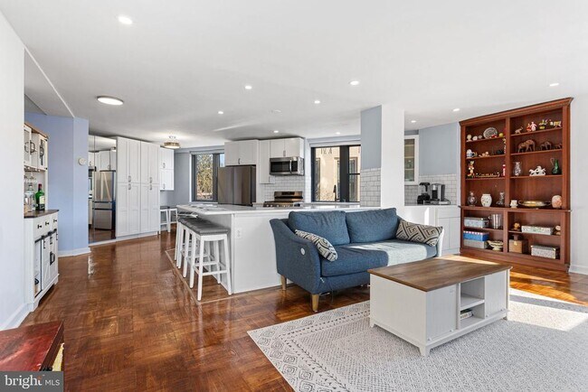 Building Photo - 2601 Pennsylvania Ave