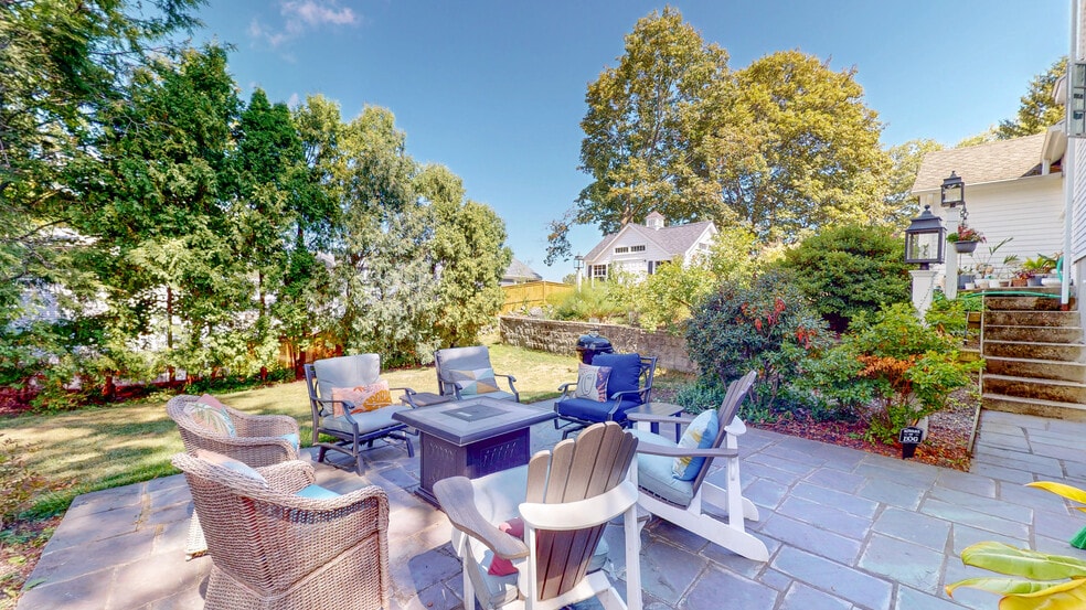 Building Photo - 49 Ripley Rd