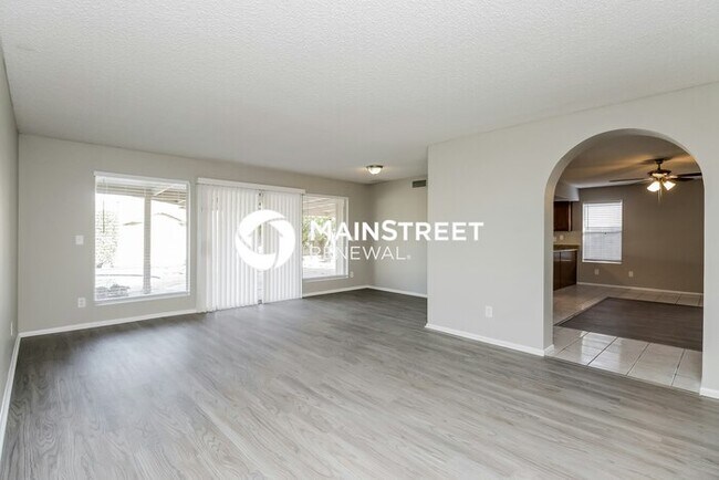 Building Photo - 3 Bedroom Pet-Friendly Home in Chandler, AZ with Main Street Renewal