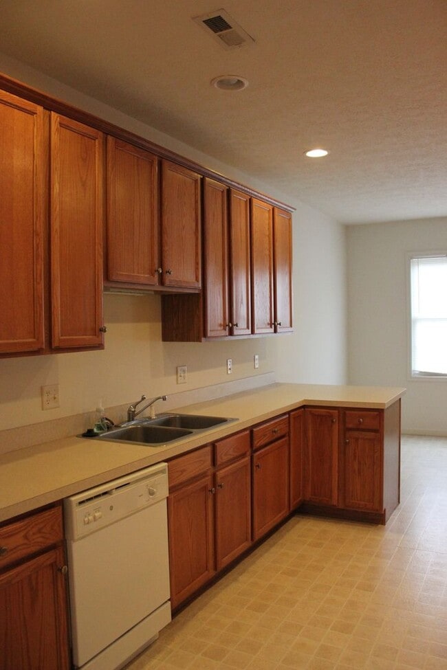 Building Photo - 1410 Verdant Spring Ln