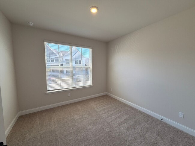 Building Photo - 416 W Stonehaus Xing