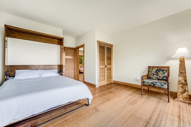 Building Photo - 275 Haumana Rd