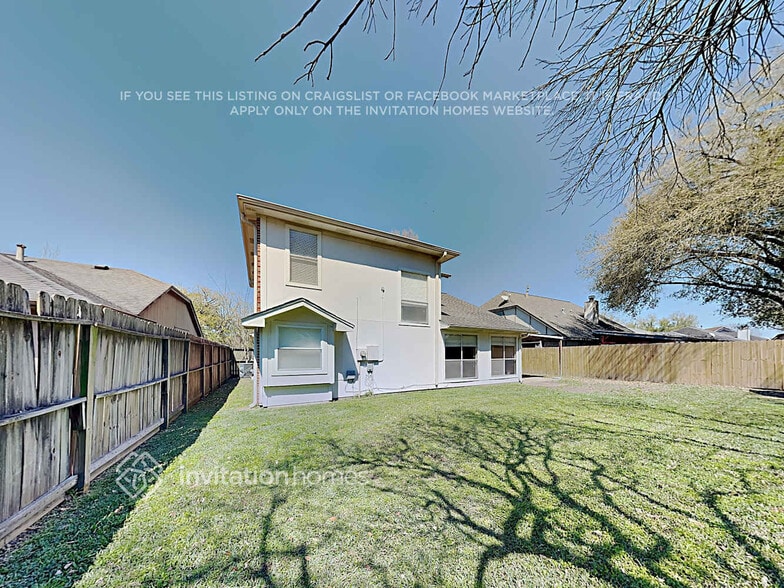 Building Photo - 10912 Mulberry Ct