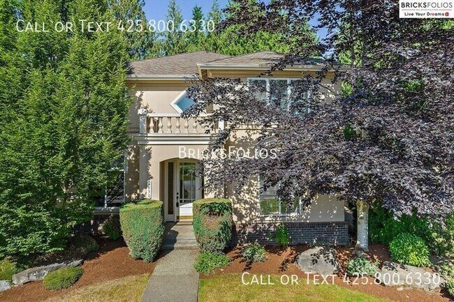 Building Photo - Luxurious 4-bedroom home in Sammamish with...