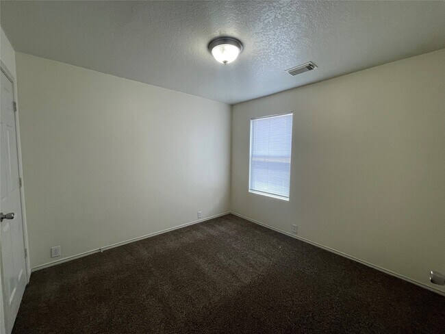 Building Photo - 3528 Glenmore Meadow Dr