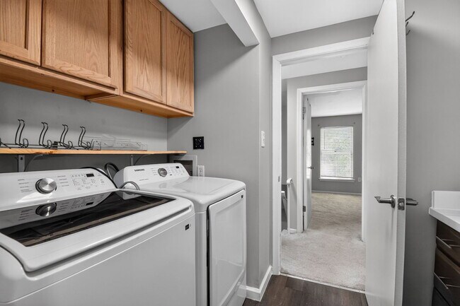 Building Photo - 2627 Rooks Head Pl