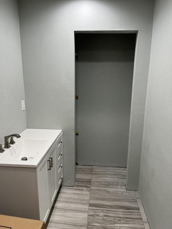 Building Photo - 1114 Wyatt St