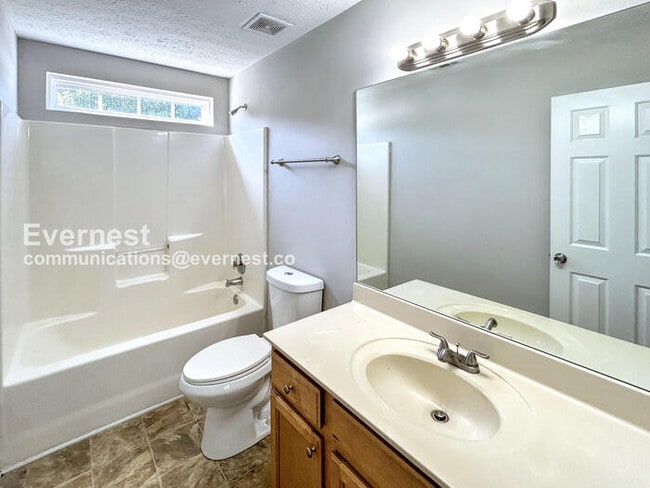 Building Photo - 113 Oak Grove Pl