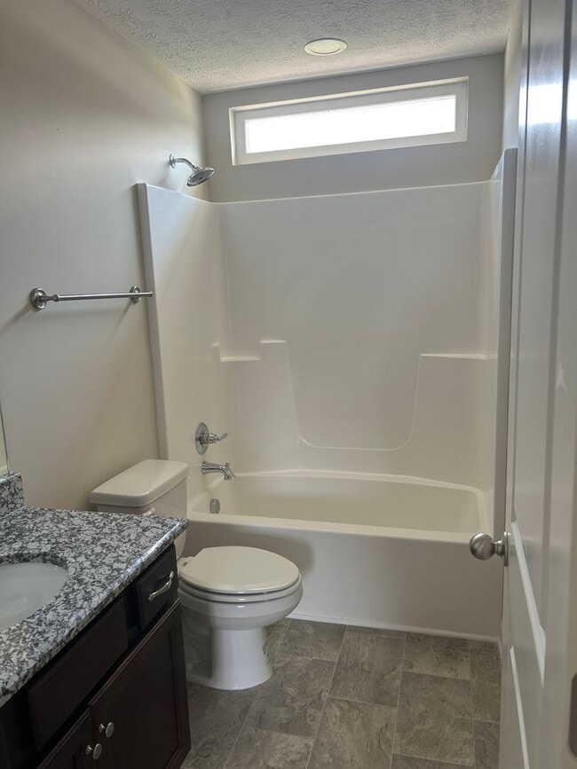 Building Photo - Beautiful Home in Manchester, TN