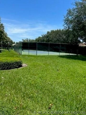 Building Photo - 406 Buttonwood Pl