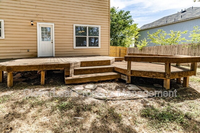 Building Photo - 446 S Water Ln