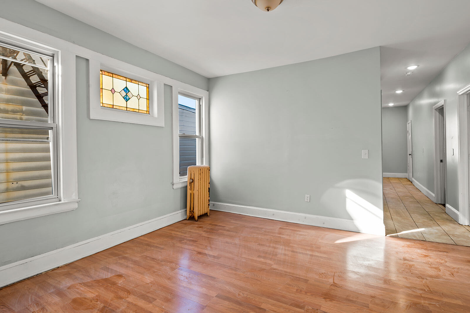 Building Photo - 69 Cedar Ave