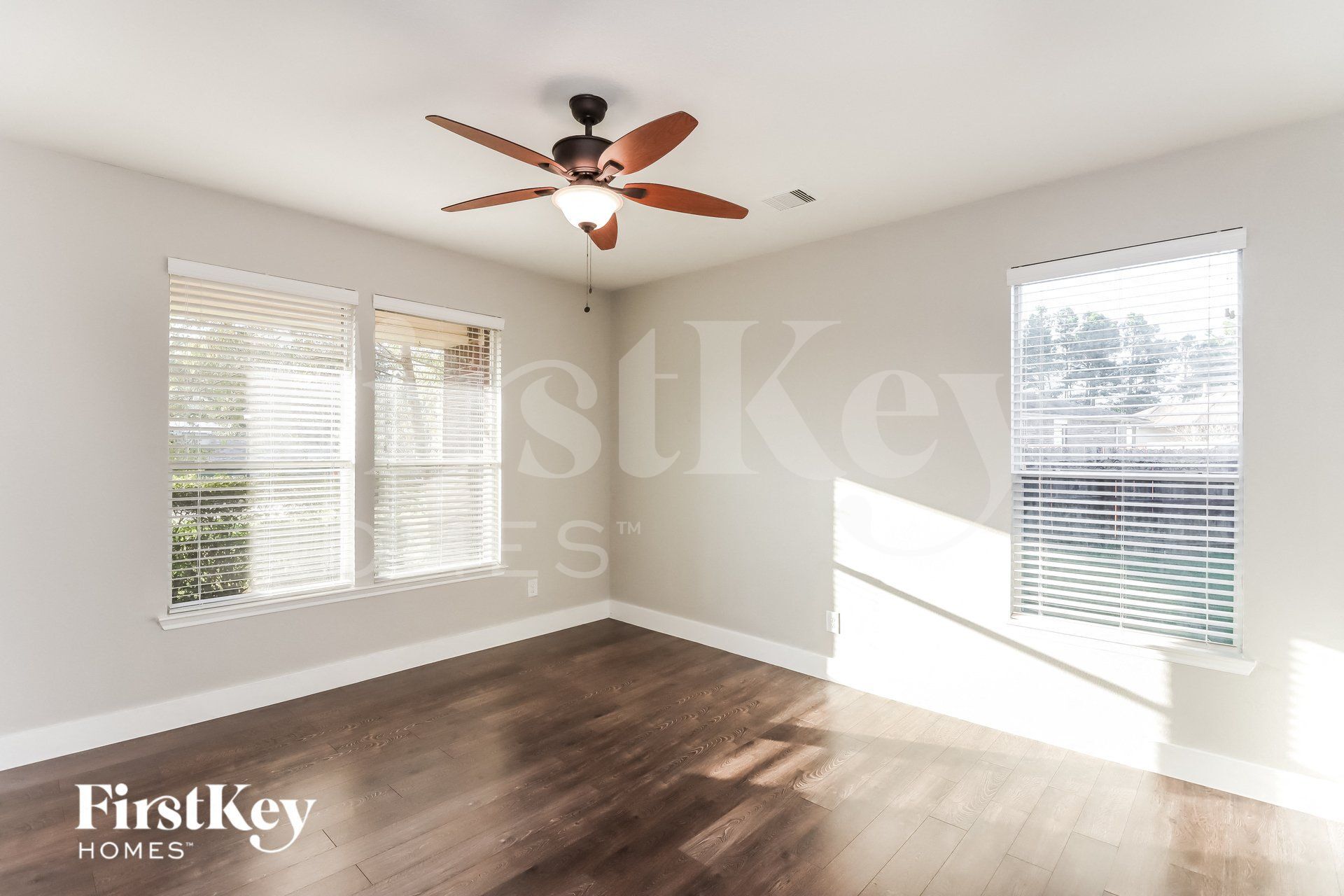 Building Photo - 16302 Stable Manor Ln